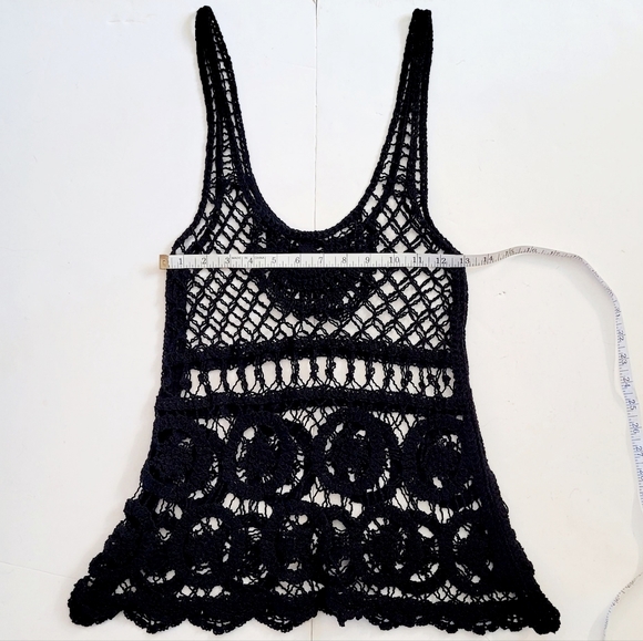 NWOT Crocheted Tank - Picture 3 of 6